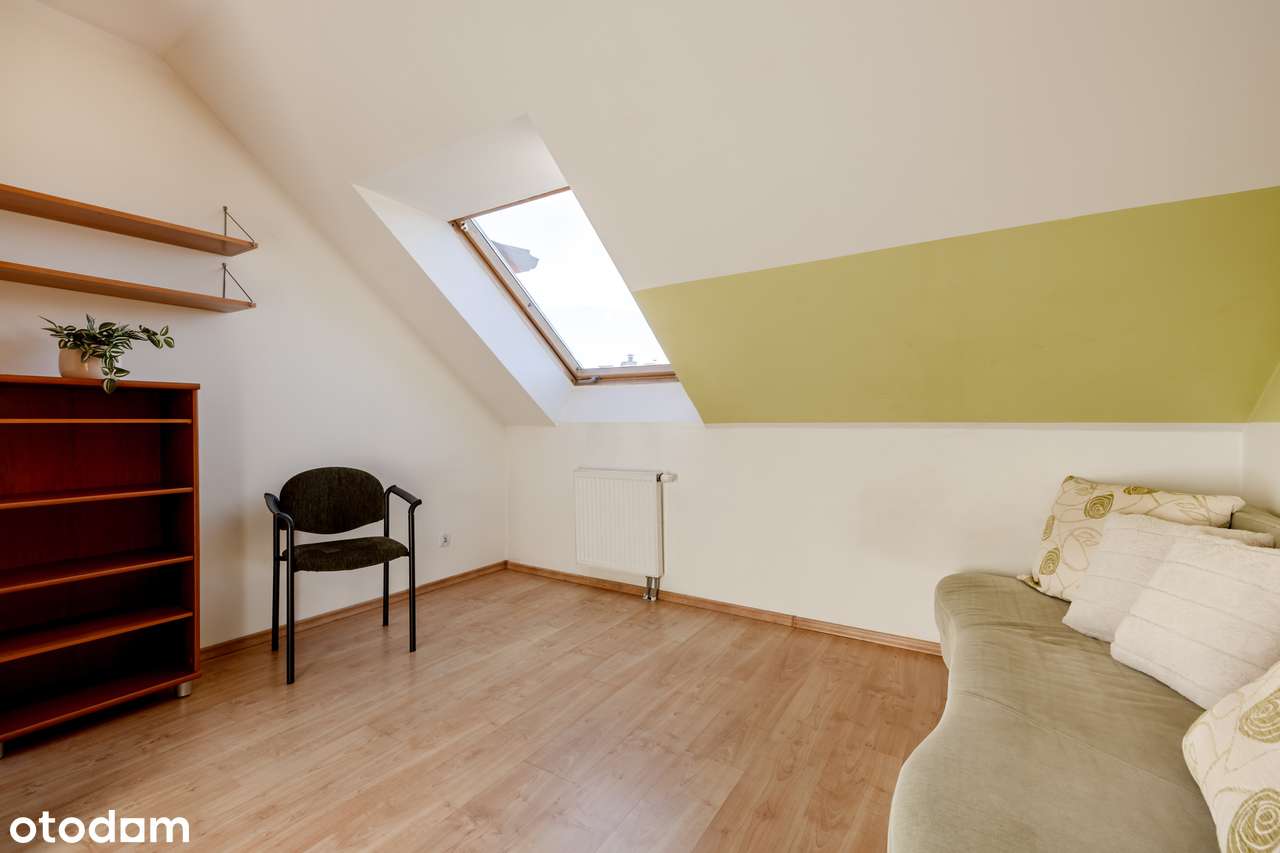 Poniżej 8tyś za m2!!! | 2 poziomy | 3 sypialnie | Balkon | Hłaski-13