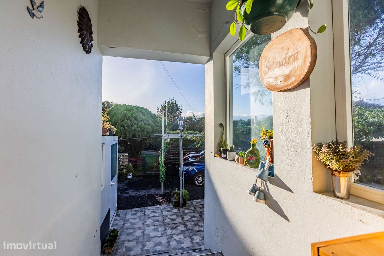 Moradia T3 - Fenais da Luz-17