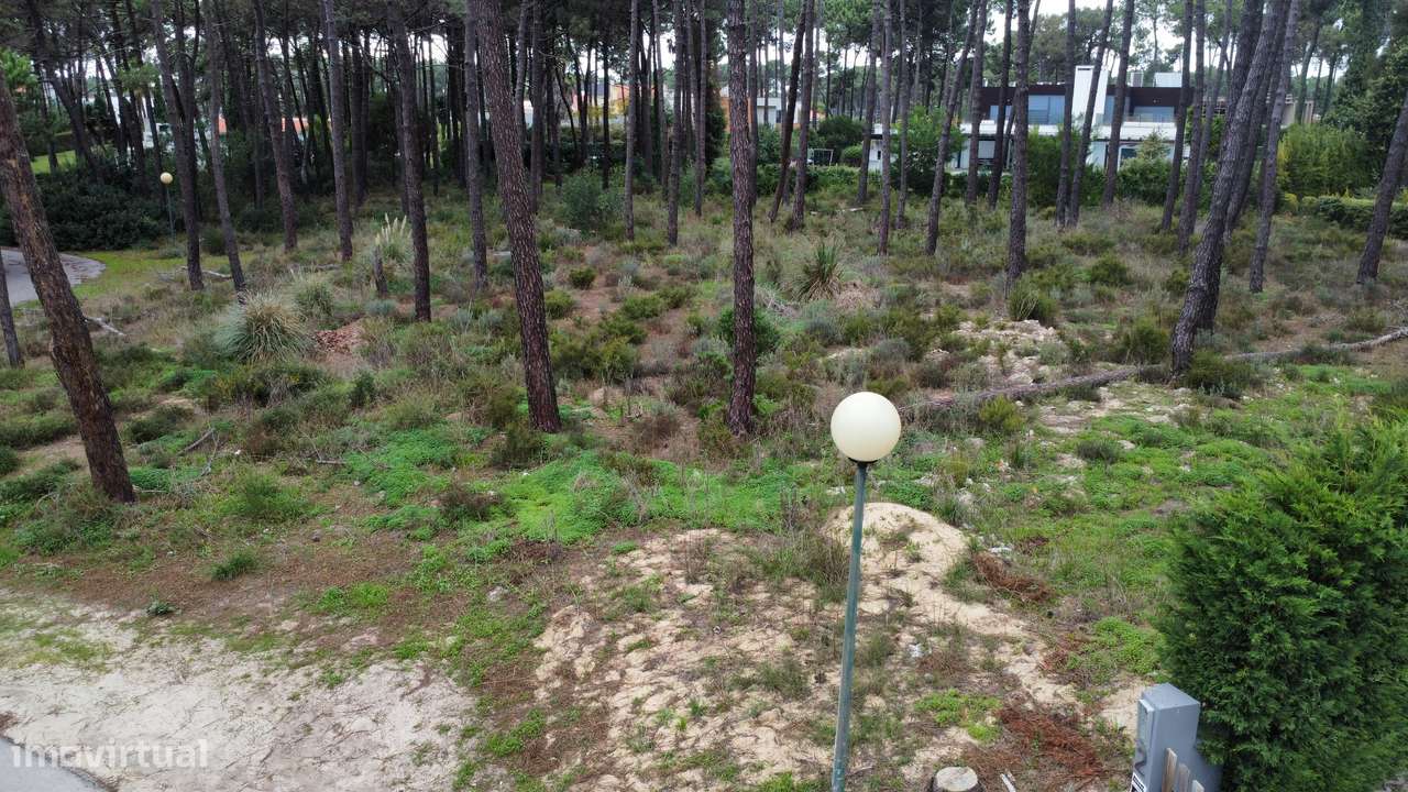 Lote com 2333m2 - condomínio da Herdade de Aroeira-32