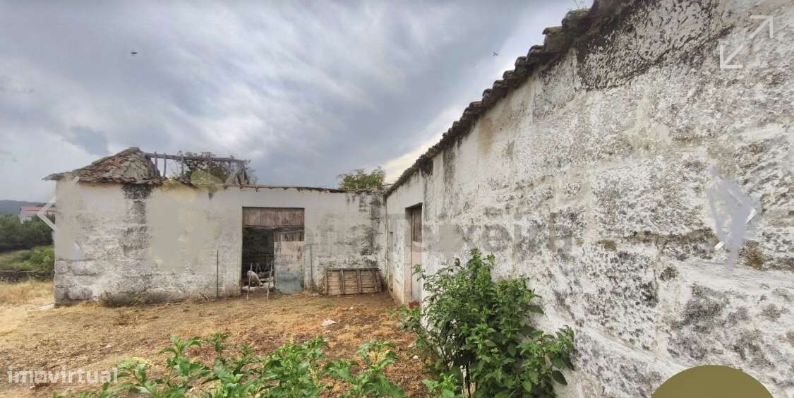 Quinta dos Sonhos em Chaves, Vila Real: Casa para recuperar T6 duplex-5