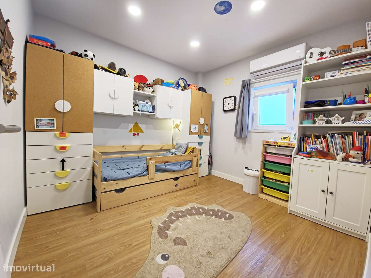 Moradia T2 histórica renovada, energia solar, em Algés/Miraflores - Grande imagem: 5/31