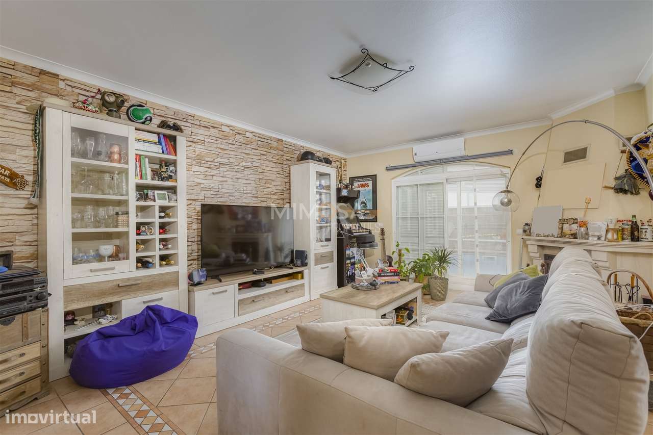 Moradia em Lagos com Piscina Aquecida e Excelente Exposição Solar - Grande imagem: 5/33