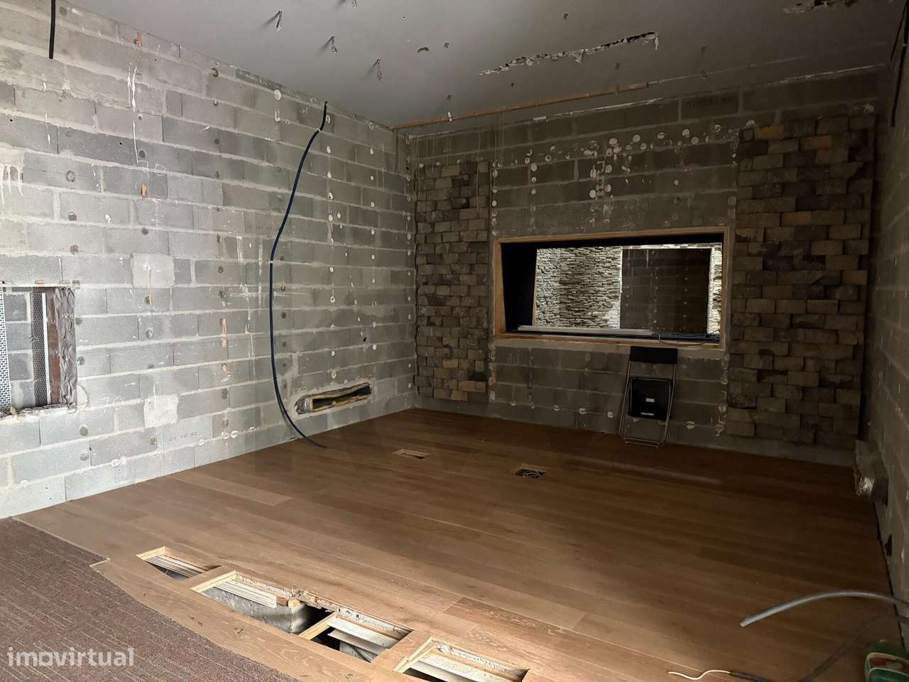 Edifício de Armazém e Escritório para Arrendamento em zona Nobre de Pa - Grande imagem: 3/33