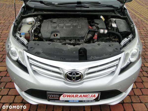 Toyota Avensis 1.8 Premium - 27