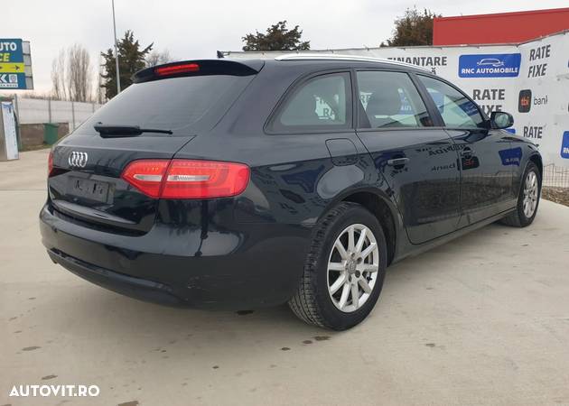 Audi A4 Avant 2.0 TDI DPF Attraction - 3