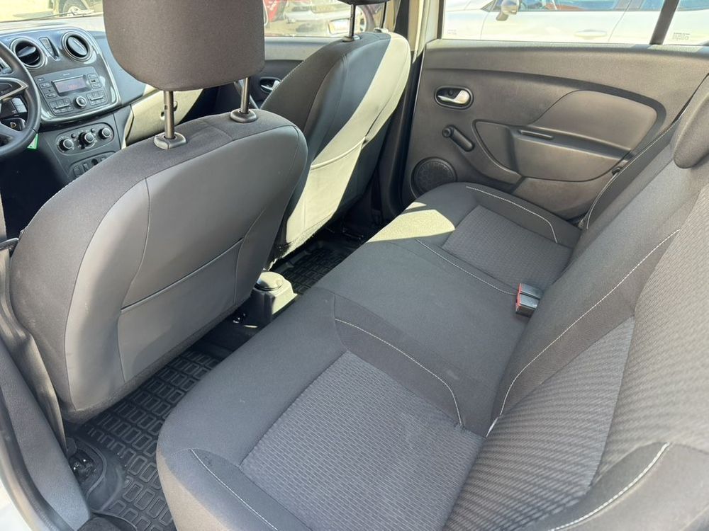 dacia sandero   1 5 blue dci laureate