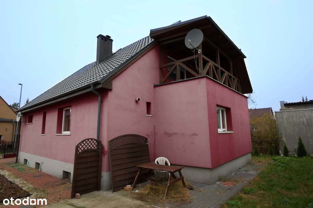 Uroczy domek 120m2 z oddzielnym garażem-3