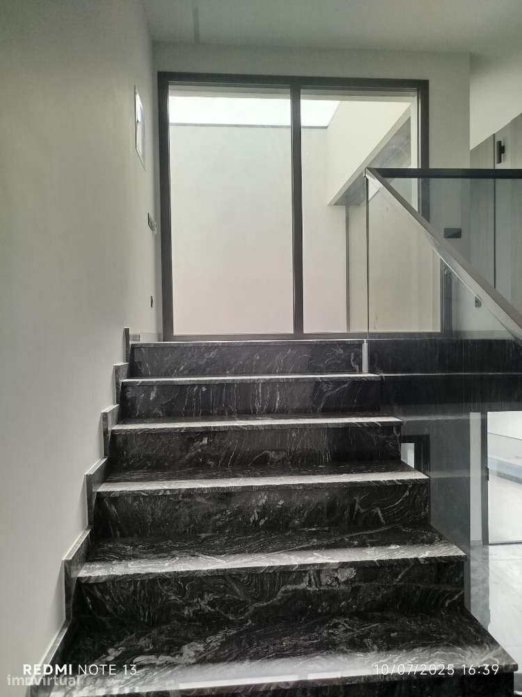 Moradia para venda em Alvide - Cascais-20