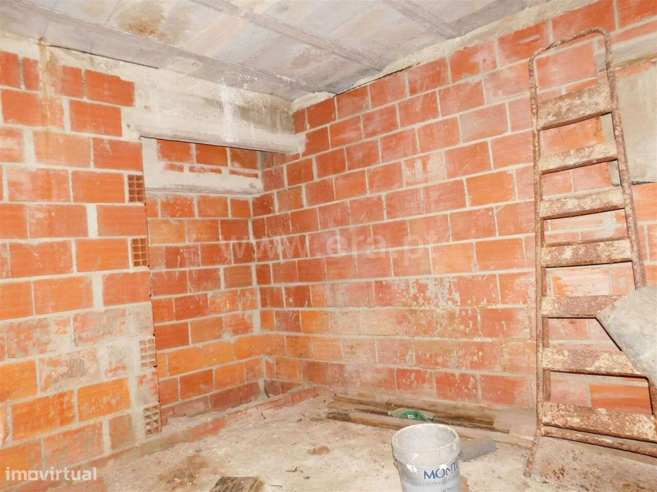 Moradia Geminada / Seia, São Romão - Grande imagem: 5/10