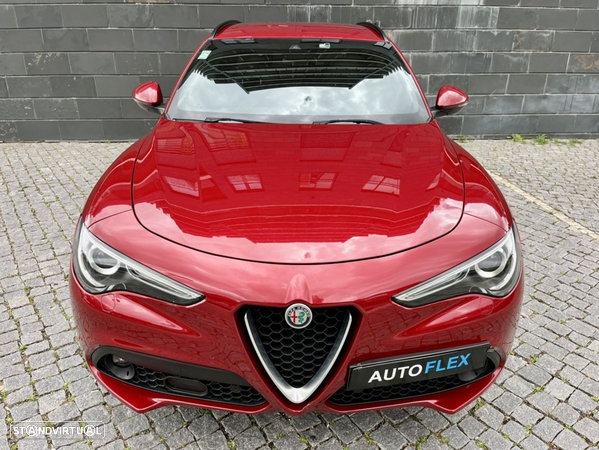 Alfa Romeo Stelvio 2.2 Diesel 16V AT8-Q4 Executive - 2