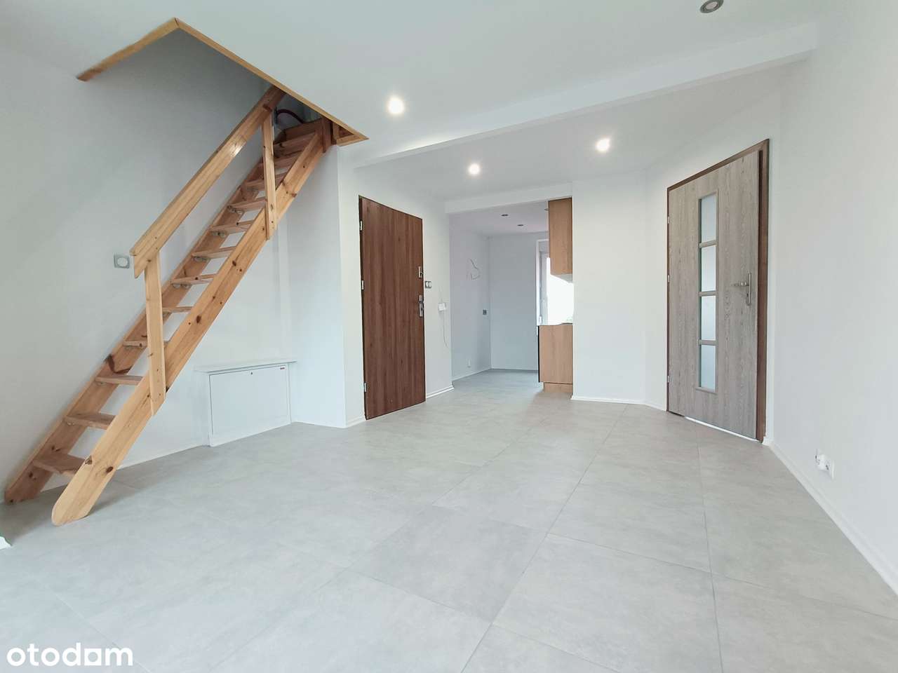 Budynek 4-mieszkaniowy na sprzedaż - Pełny obrazek: 5/20