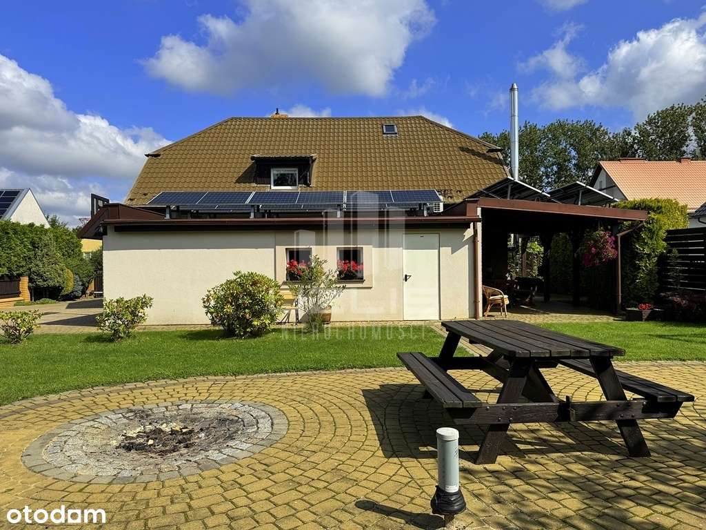 Klimatyczny dom z uroczym ogrodem i dwoma garażami - Pełny obrazek: 4/20