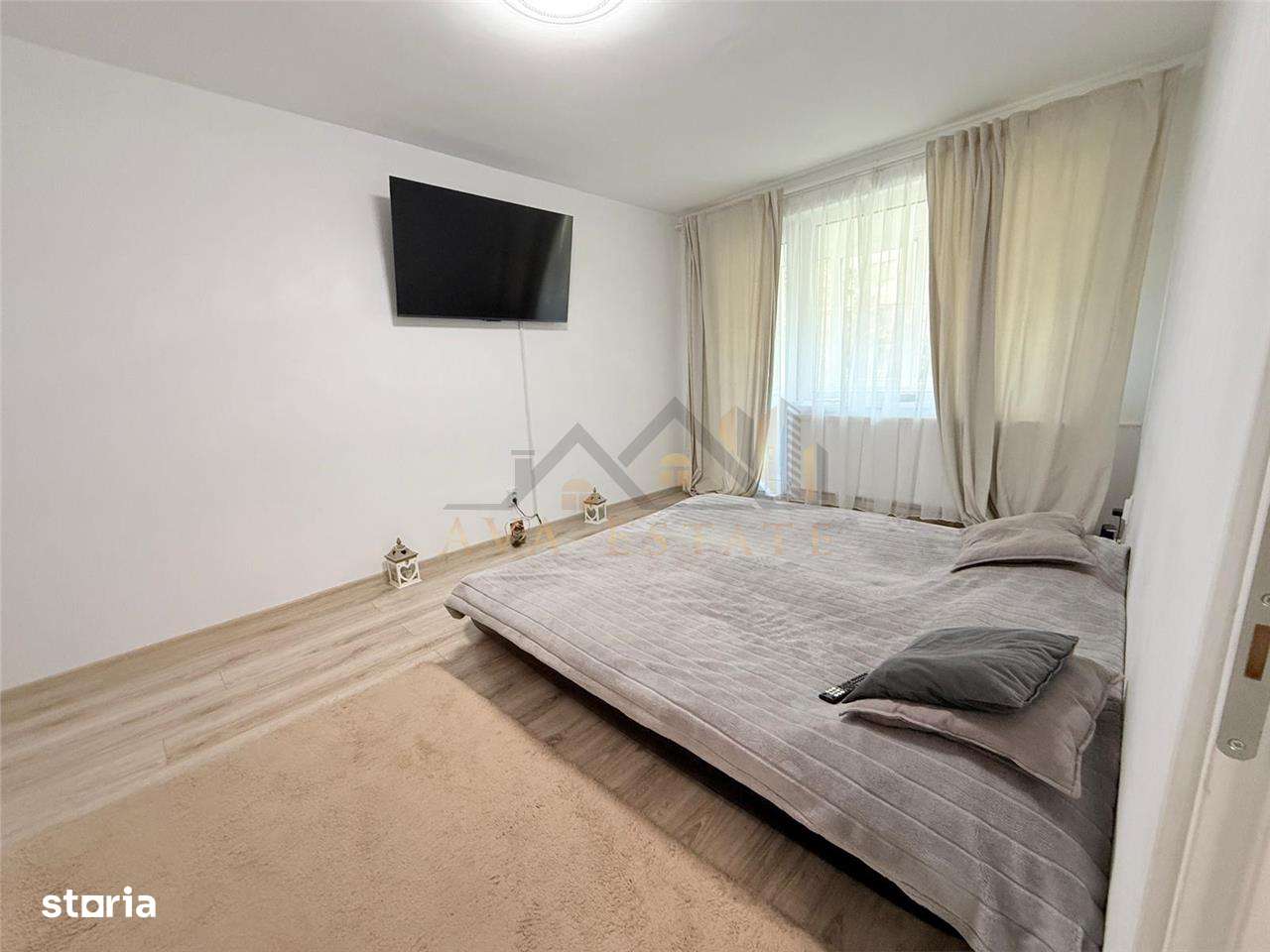Apartament 3 camere | Decomandat, 72 mp - Zona Dambovita-11