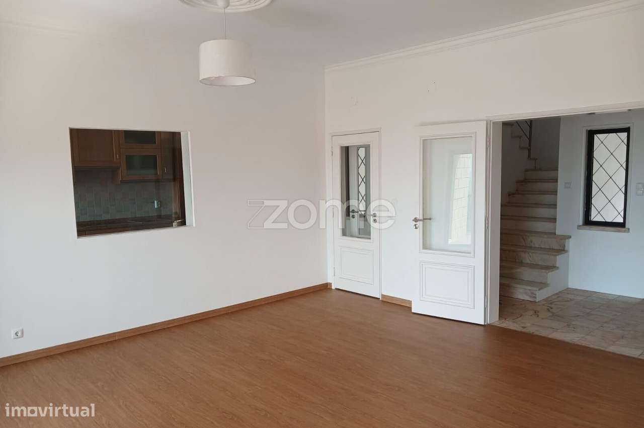 Moradia T2+1 Exclusiva em frente à Praia – Parede - Grande imagem: 5/22