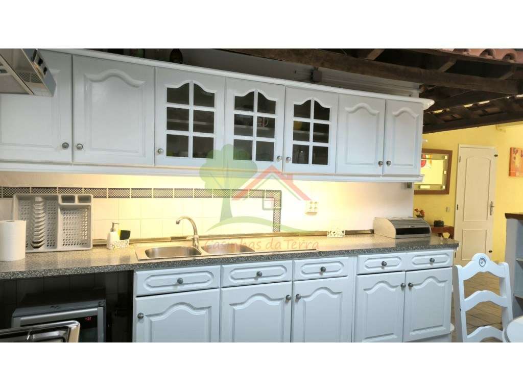 Moradia T5 com Vista de Mar Deslumbrante em Baleia, Carvoeira!-41