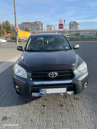 Toyota RAV4 2.0 Aut Executive - 1