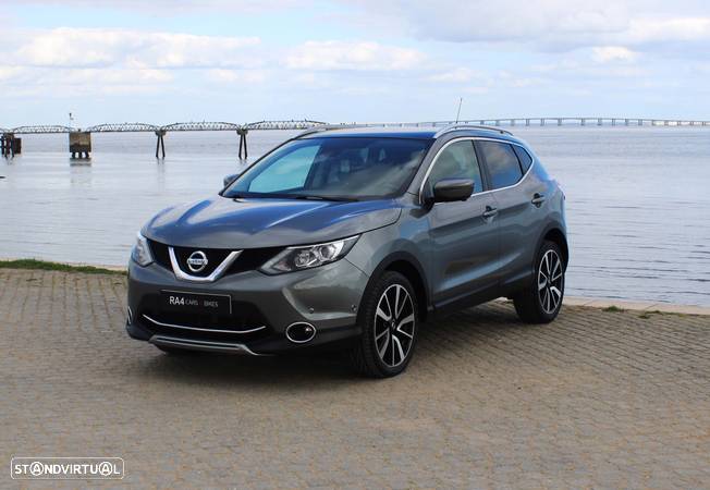 Nissan Qashqai 1.6 dCi Tekna Premium Xtronic - 1