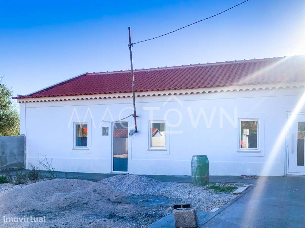 Viva com Conforto e Vista Serra - Moradia Nova na Zibreira-12