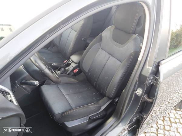 Citroën C4 1.6 e-HDi Business - 25