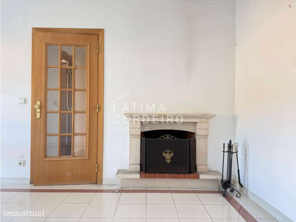 T3 inserido em prédio com 2 elevadores e duas entradas Feijó-2