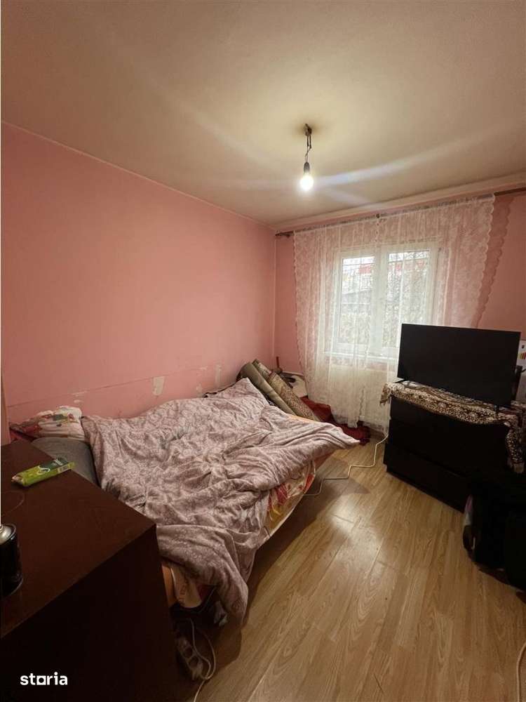 Apartament cu 2 camere si pivnita situat in zona Rahovei din Sibiu-3