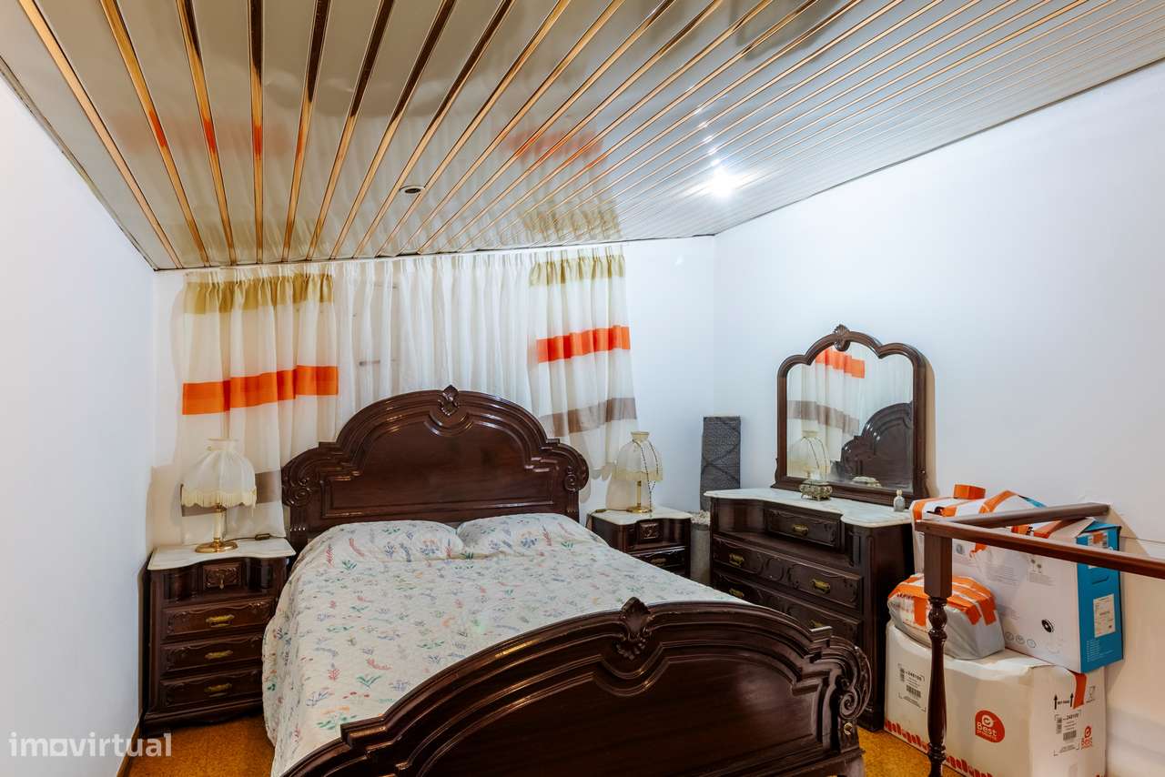 Apartamento T2+1 com Vista Desafogada | Cacém-34