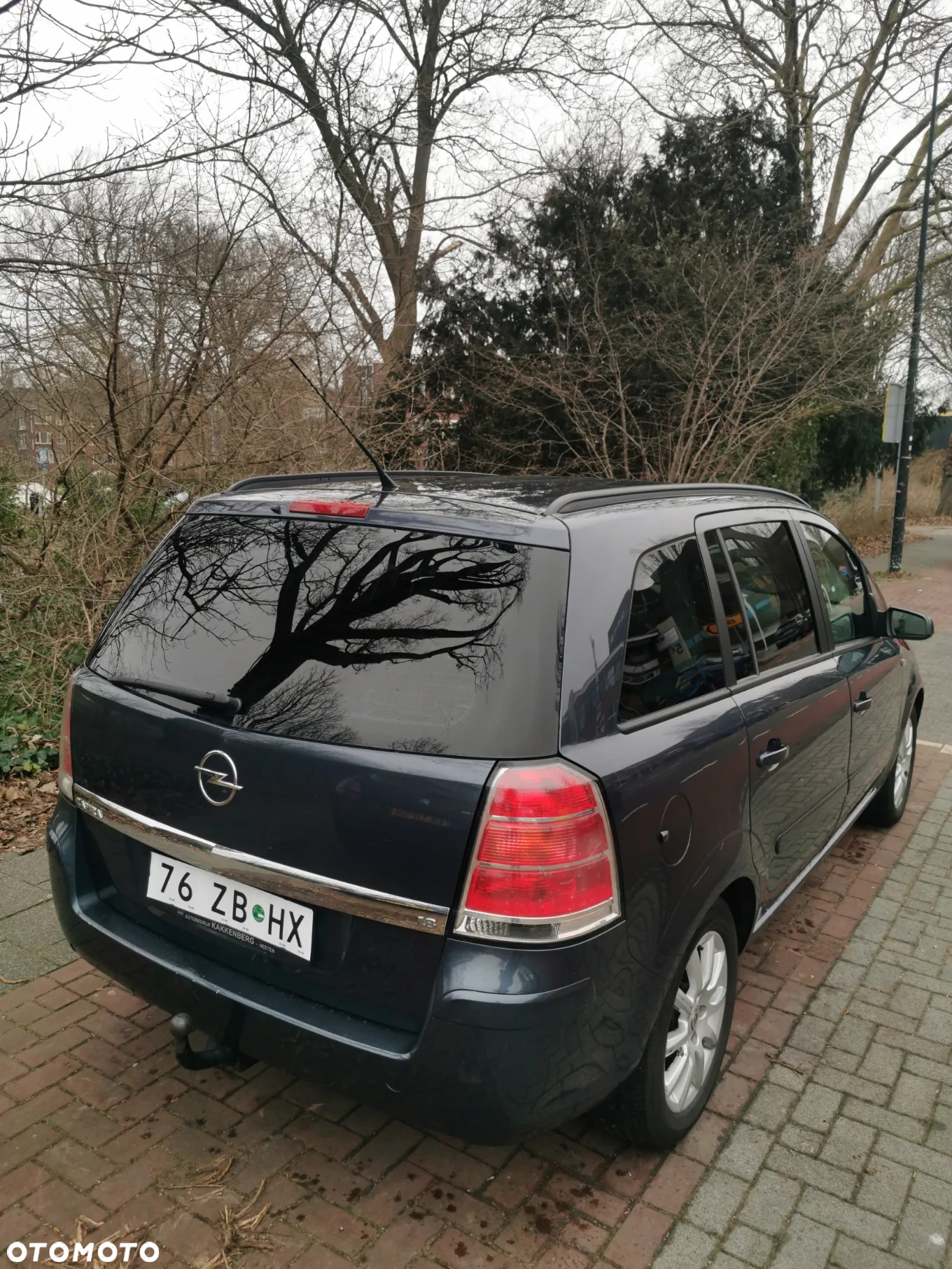 Opel Zafira 1.8 - 3