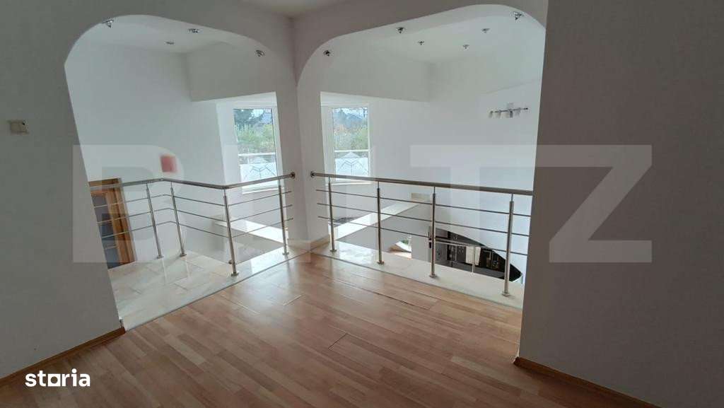 Casa, 6 camere, 280 mp, zona Est - Imagine principală: 3/15