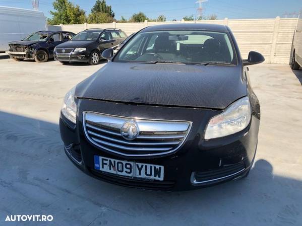 Dezmembrez Opel Insignia - motor 2.0 diesel A20DTH - 1