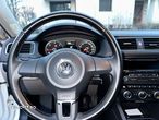 Volkswagen Jetta 1.6 TDI CR DPF Comfortline - 8