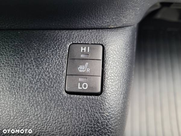 Toyota Prius Hybrid Comfort - 17