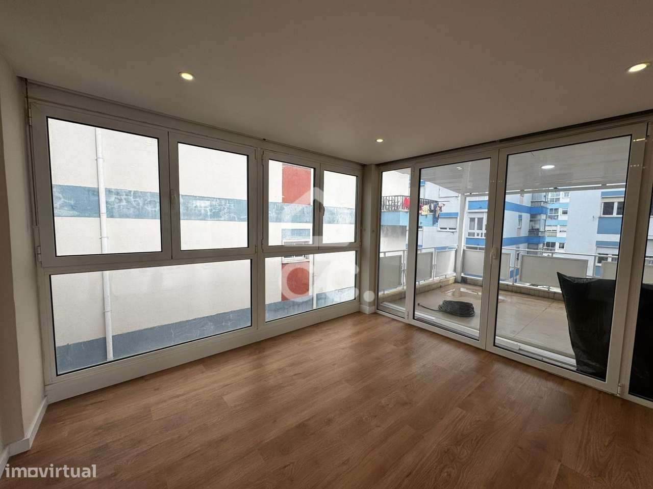 Apartamento T3 com terraço - Odivelas - Grande imagem: 5/22