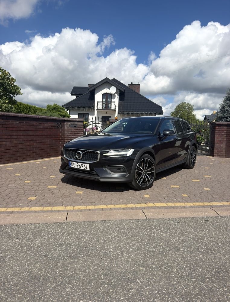 Volvo V60 D4 AWD 2019