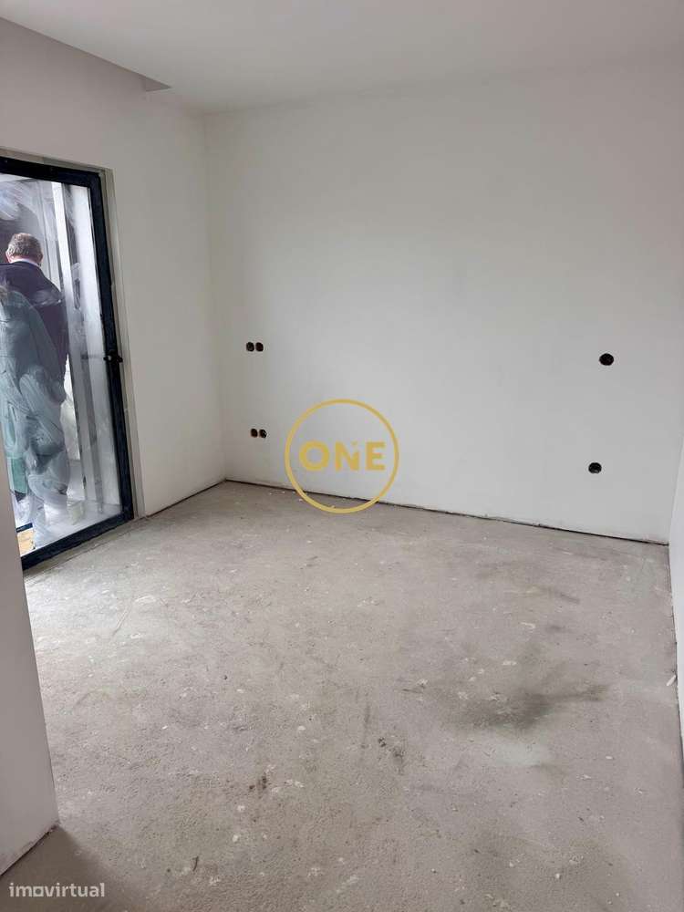 Apartamento T3 Novo no centro da Trofa!-27