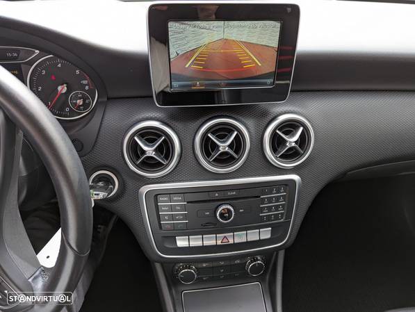 Mercedes-Benz A 180 d Style - 28