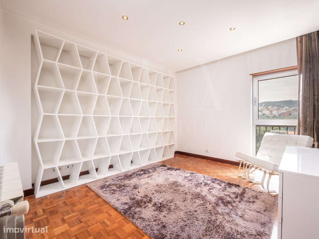 Apartamento T3 | Avenida Elísio de Moura, Coimbra-11