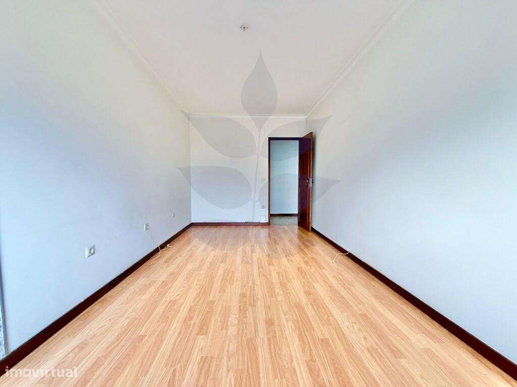 Arrendamento Apartamento T3 - S. Vitor - Zona Tribunal - Grande imagem: 3/22