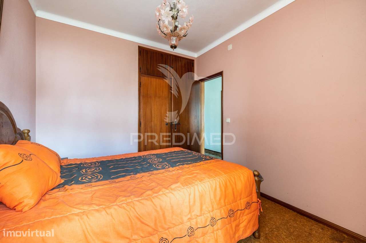 Moradia Bi-Familiar T5 à Venda | Aljubarrota – Alcobaça - Grande imagem: 5/35