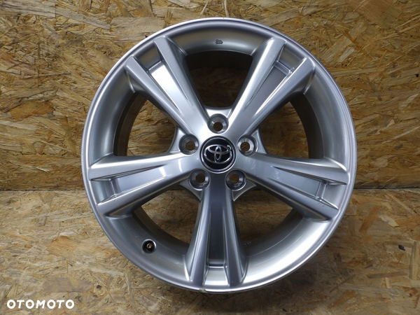 Felgi Toyota RAV4 Lexus 18x7J Et35 5x114.3 - 6