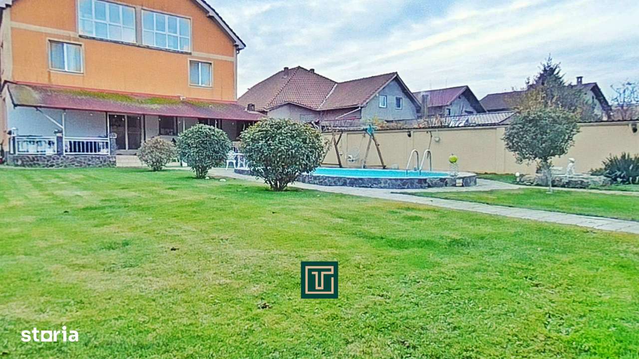 Casă cu 15 camere, teren generos, piscină și 2 corpuri–Fântânele, Arad-14