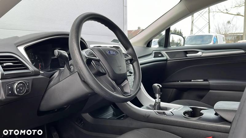 Ford Mondeo 2.0 TDCi Ambiente - 12