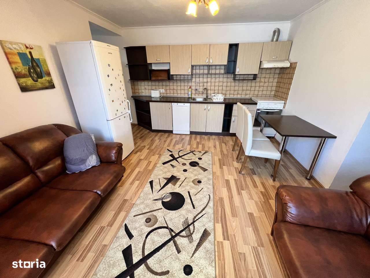 INCHIRIEZ apartament 3 camere la casa,renovat,zona Turnisor - Imagine principală: 2/13