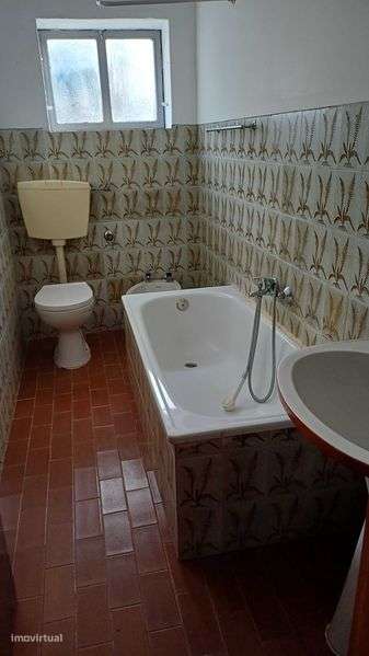 Apartamento R/C T1+1 para arrendamento. - Grande imagem: 5/9