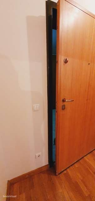 Apartamento T2 c/Lug de garagem - Gondomar, DºBrasas-19