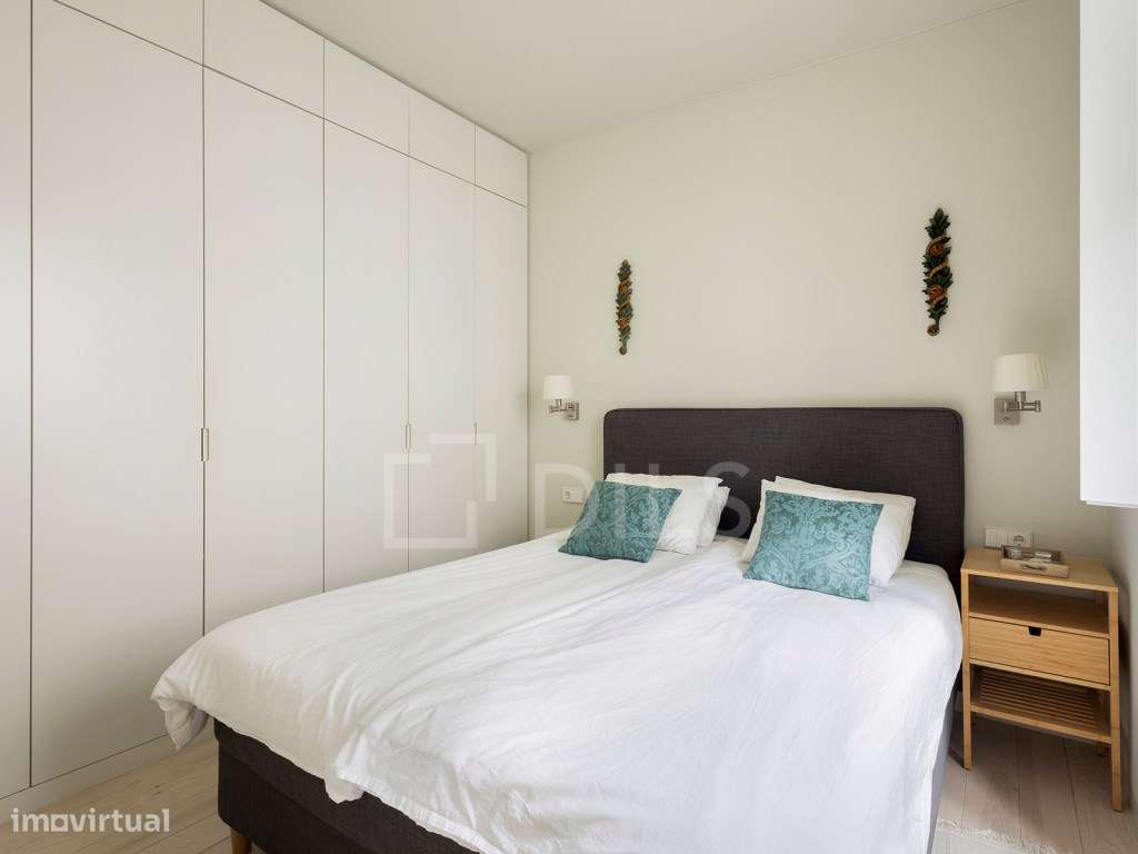 Apartamento T1 com varandim na Lapa - Grande imagem: 3/20