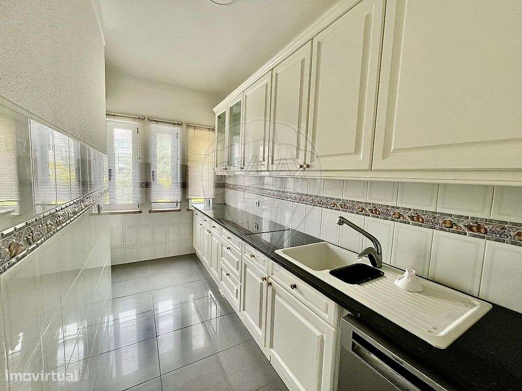 Apartamento T2 para arrendamento - Grande imagem: 4/13