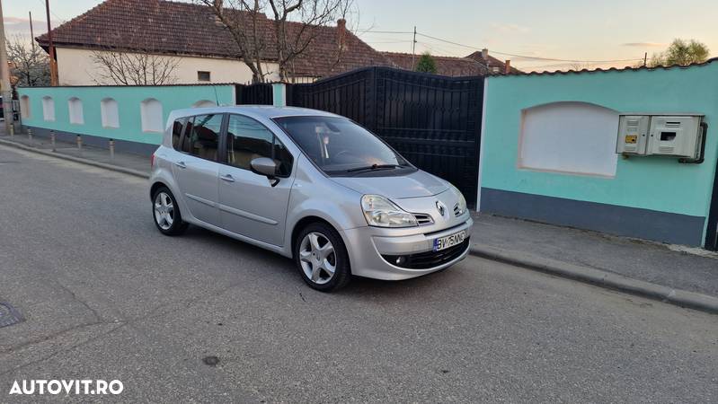 Renault Modus Grand 1.6 16V 110 Aut. Night and Day - 1