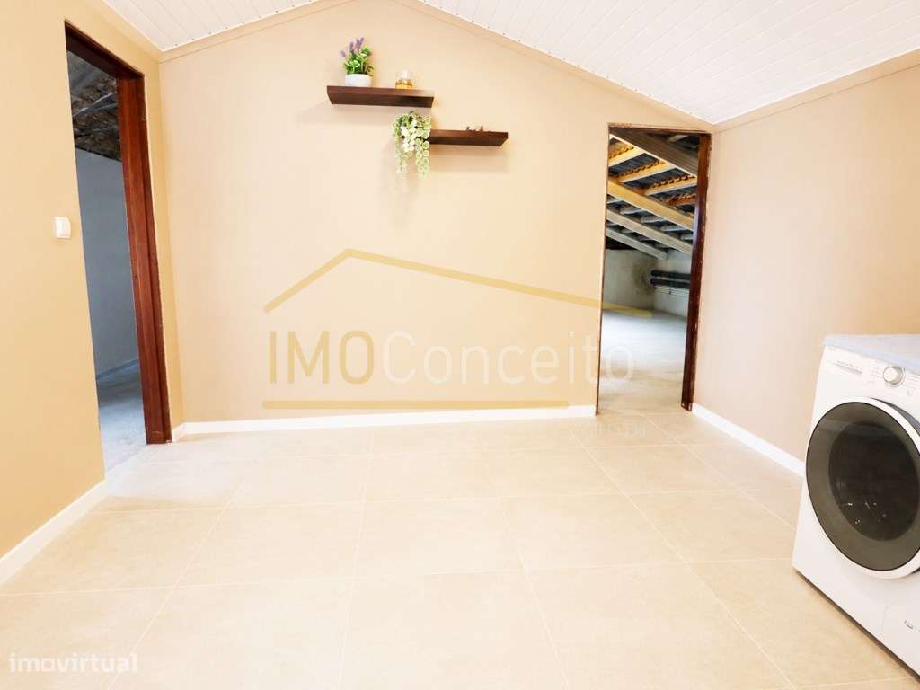 Fantástica Moradia T4 em Torres Novas-25