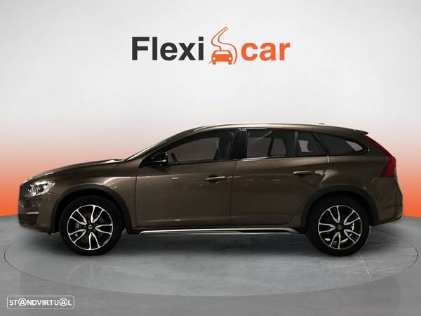 Volvo V60 Cross Country 2.0 D3 Summum Geartronic - 4