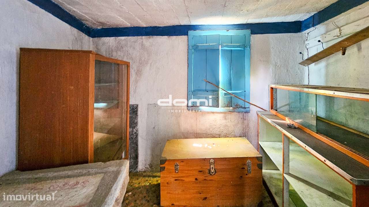 Propriedade com duas Moradias para Reabilitar – Ervilhal, Sul -São Ped-15